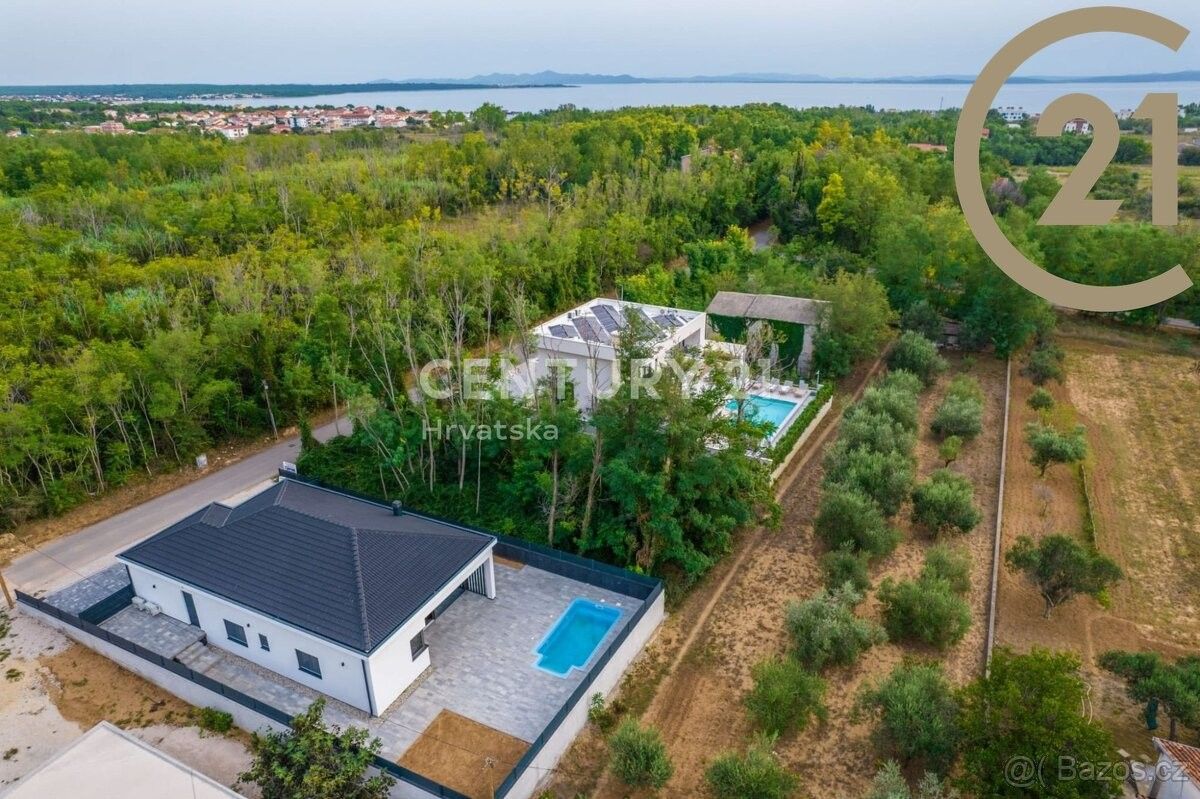 Prodej dům - Zahraničí, 987 66, 800 m²