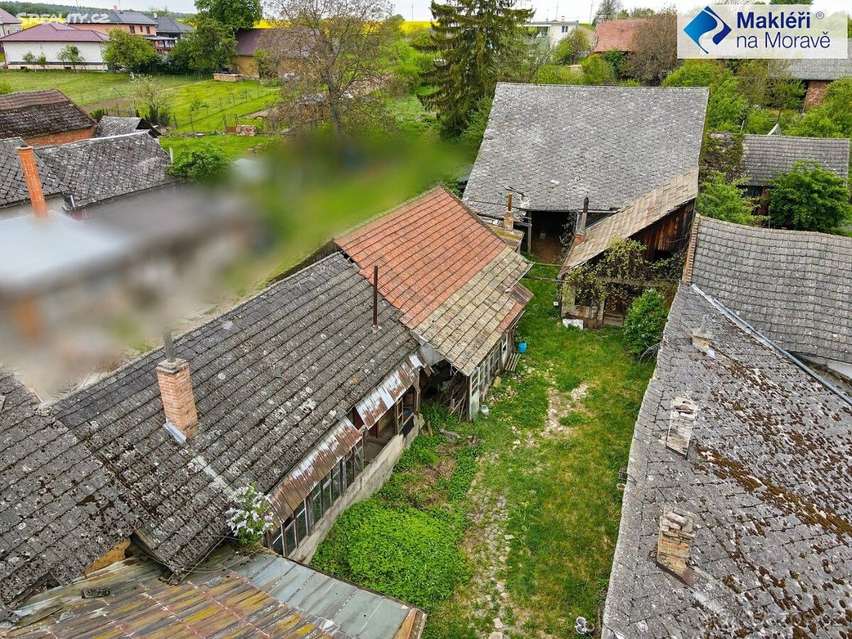 Prodej pozemek - Morkovice-Slížany, 768 33, 1 704 m²