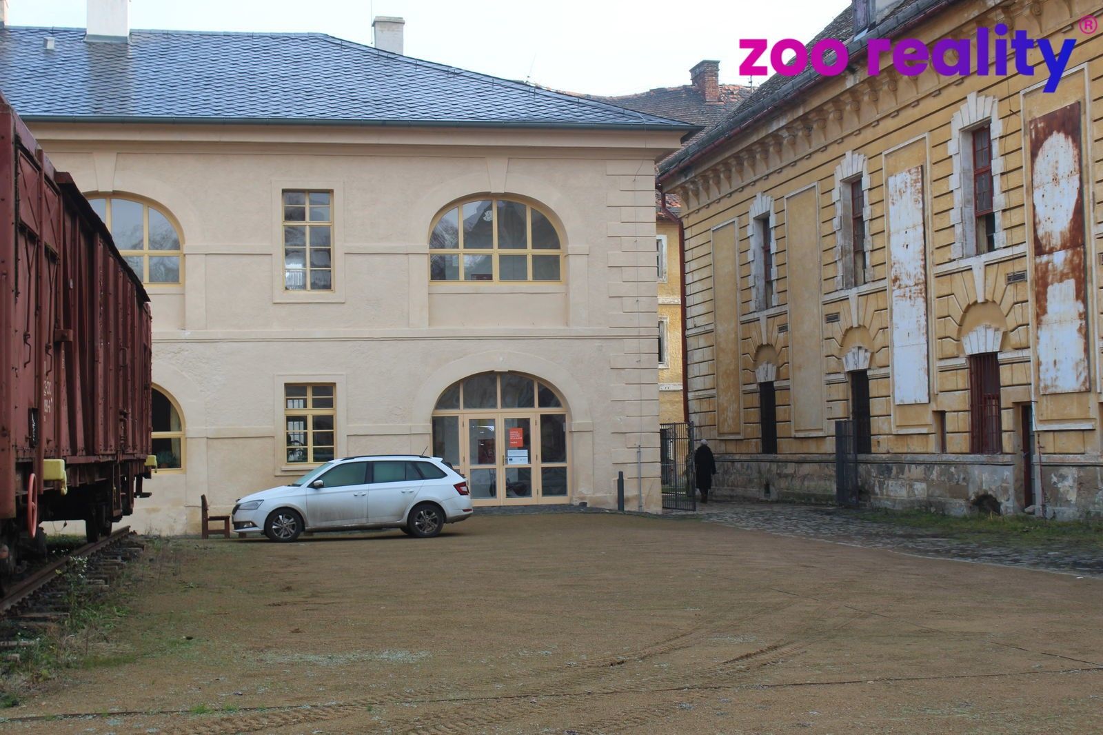 Pronájem kancelář - Akademická, Terezín, 131 m²