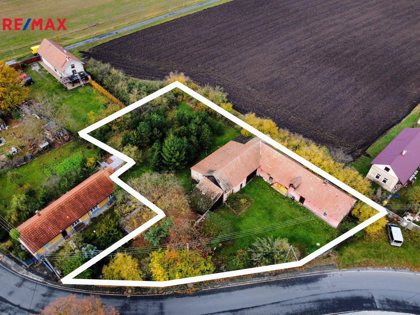 Pozemky pro bydlení, Opolany, 2 136 m²
