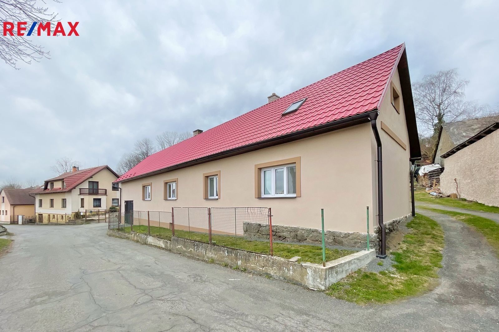 Prodej dům - Chyšky, 200 m²