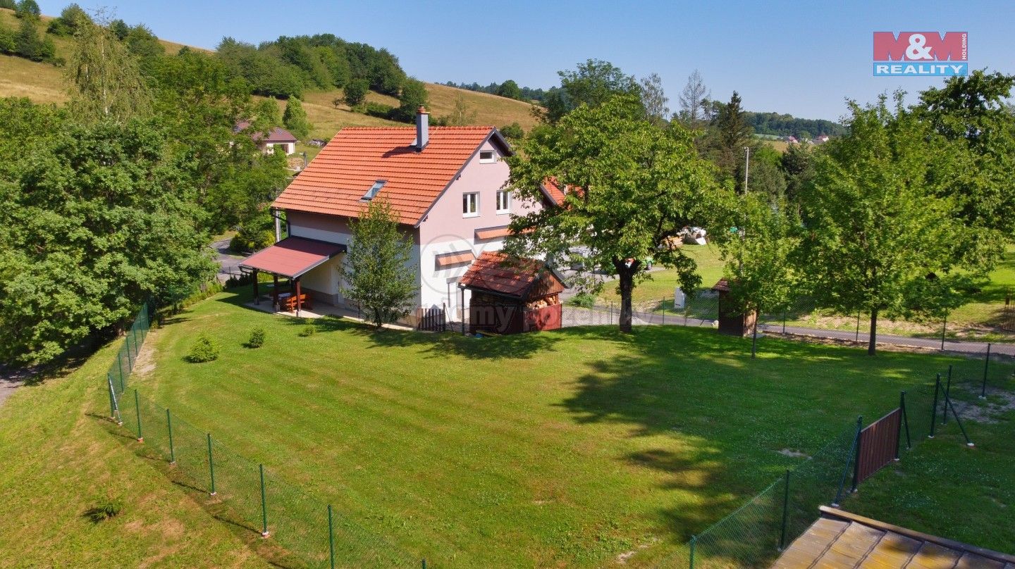 Rodinné domy, Horní Sklenov, Hukvaldy, 80 m²