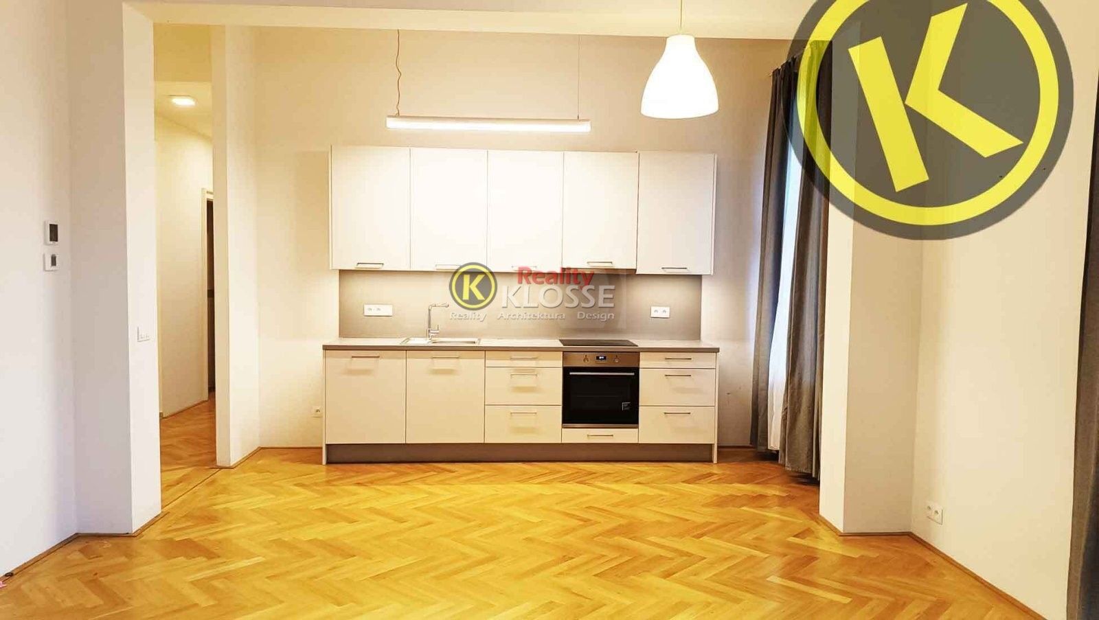 Pronájem byt 3+kk - Pštrossova, Praha, 84 m²