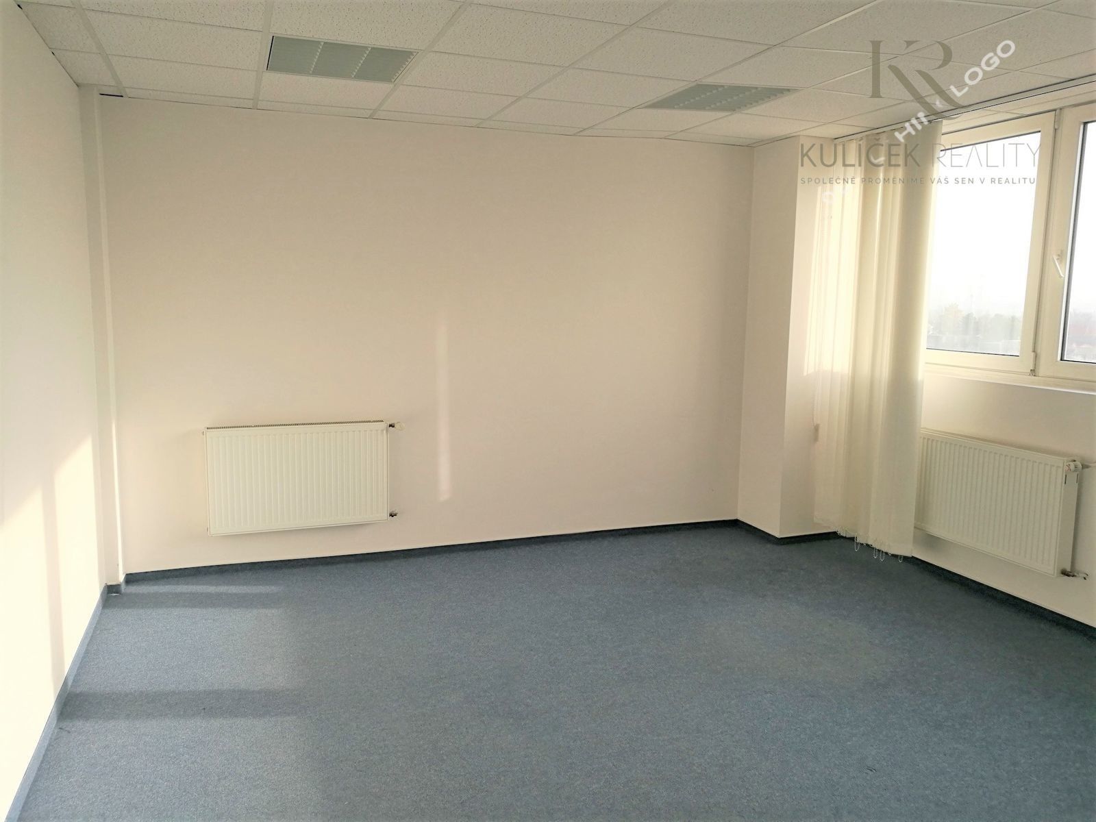 Pronájem kancelář - Ve žlíbku, Horní Počernice, Praha, Česko, 28 m²