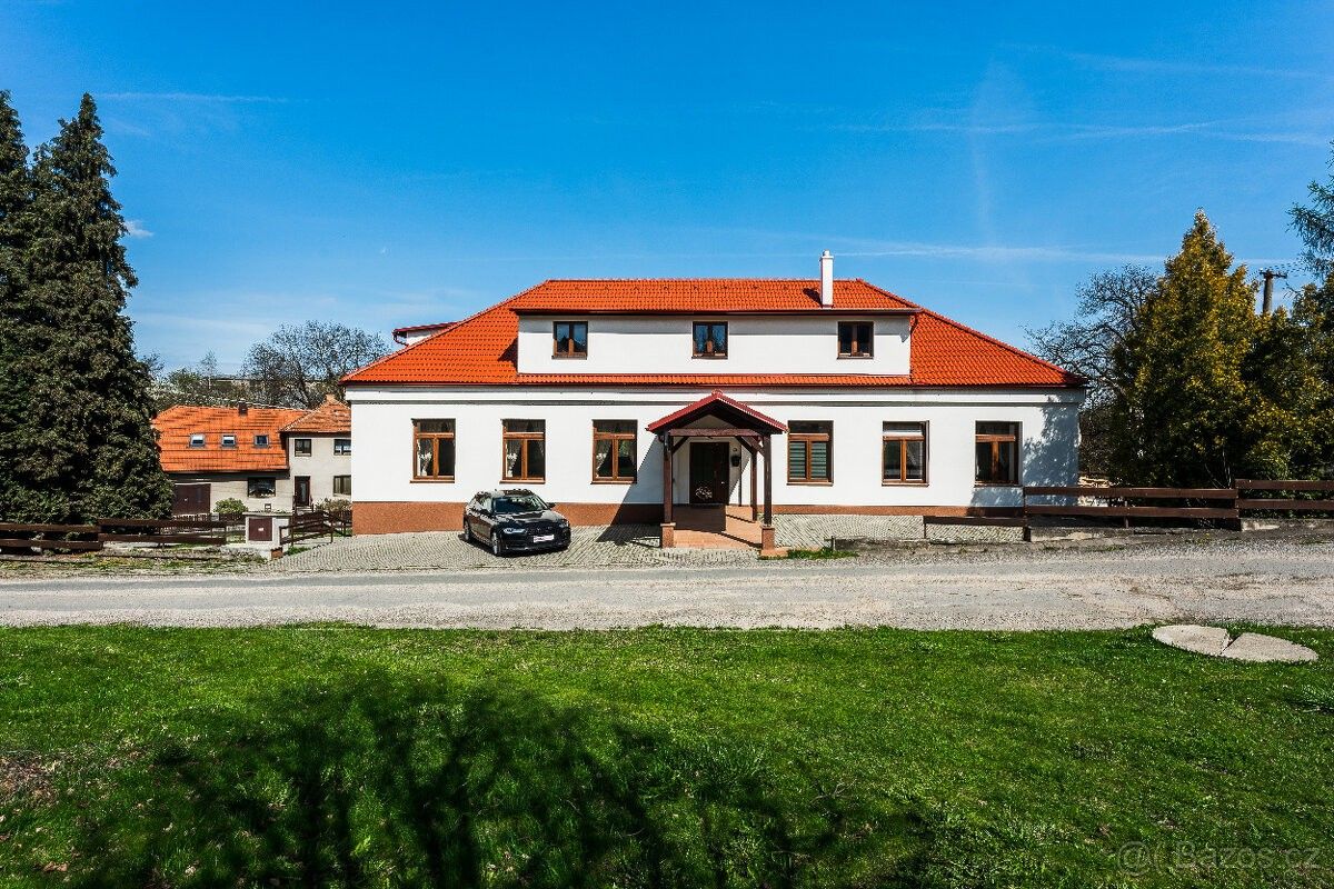 Restaurace, Velké Meziříčí, 594 01, 369 m²