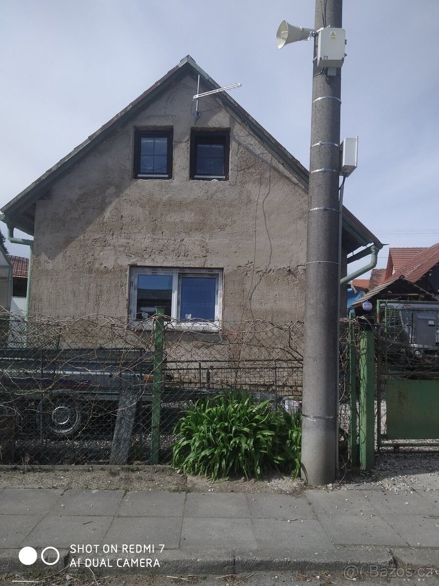 Pronájem byt - Dolní Bousov, 294 04
