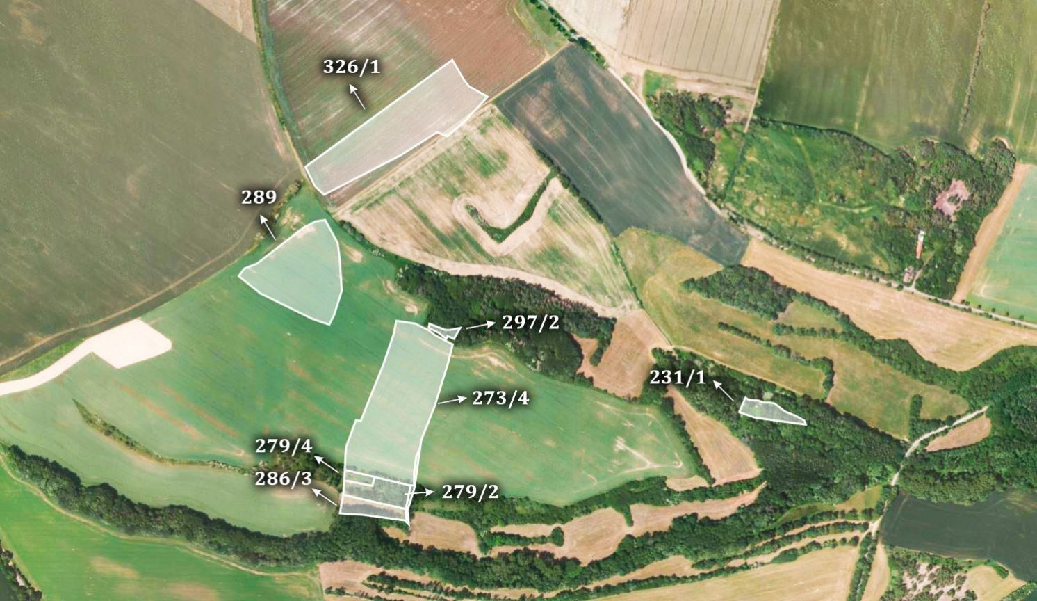 Prodej zemědělský pozemek - Miskovice, 18 236 m²