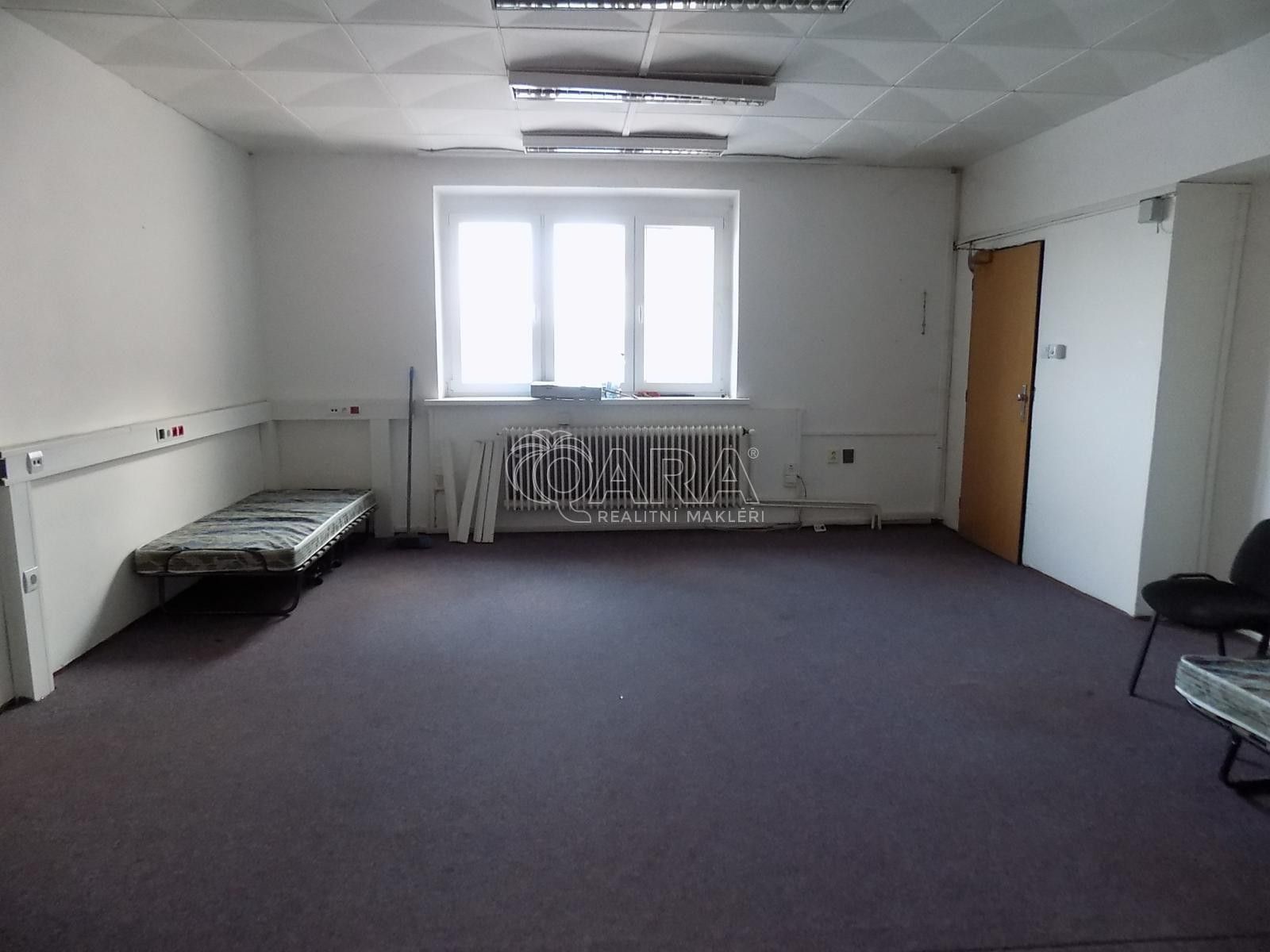 Pronájem kancelář - U jízdárny, Brandýs nad Labem-Stará Boleslav, 37 m²