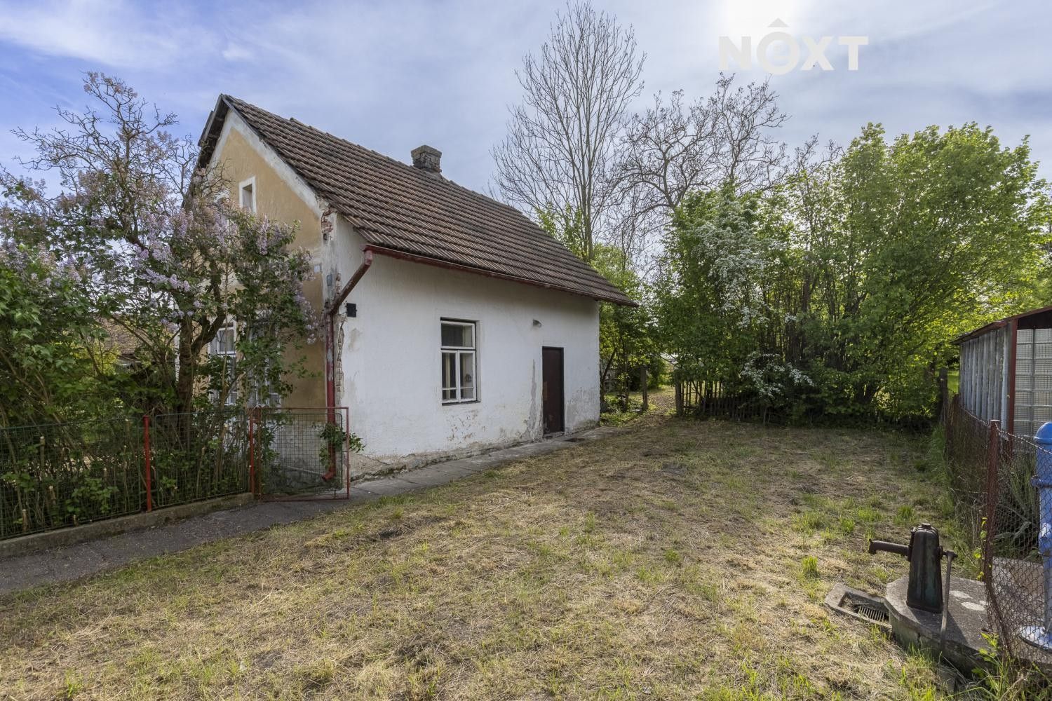 Prodej pozemek pro bydlení - Radhošť, 726 m²