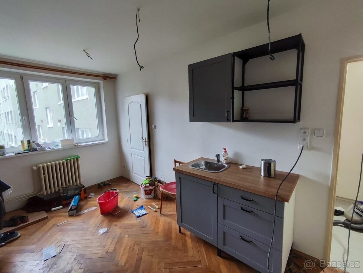 Pronájem byt 1+kk - Praha, 100 00, 20 m²
