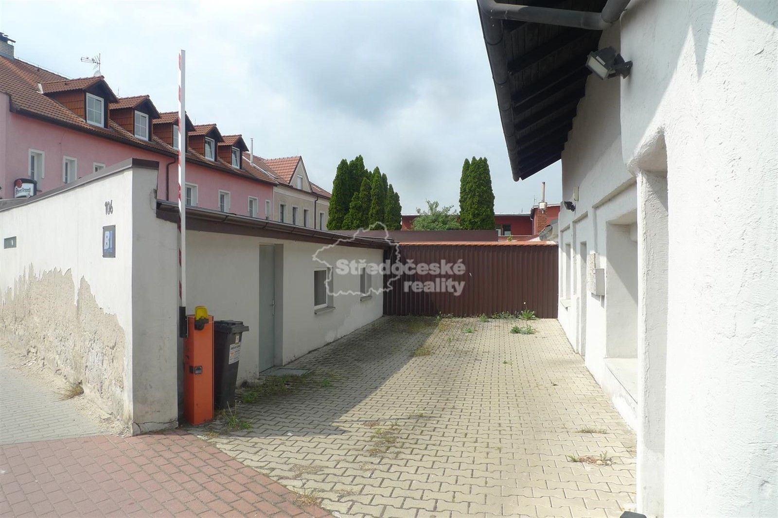 Prodej dům - Cukrovarská, Čakovice, Praha, Česko, 280 m²