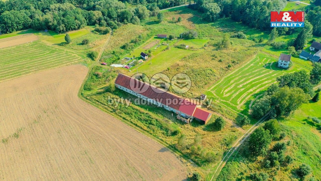 Zemědělské objekty, Záříčí u Mladé Vožice, Šebířov, 916 m²