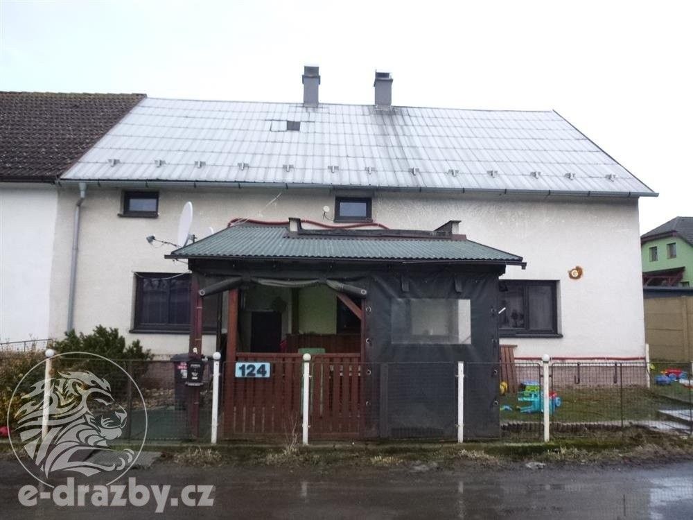 Rodinné domy, Nádražní, Chotětov, 102 m²