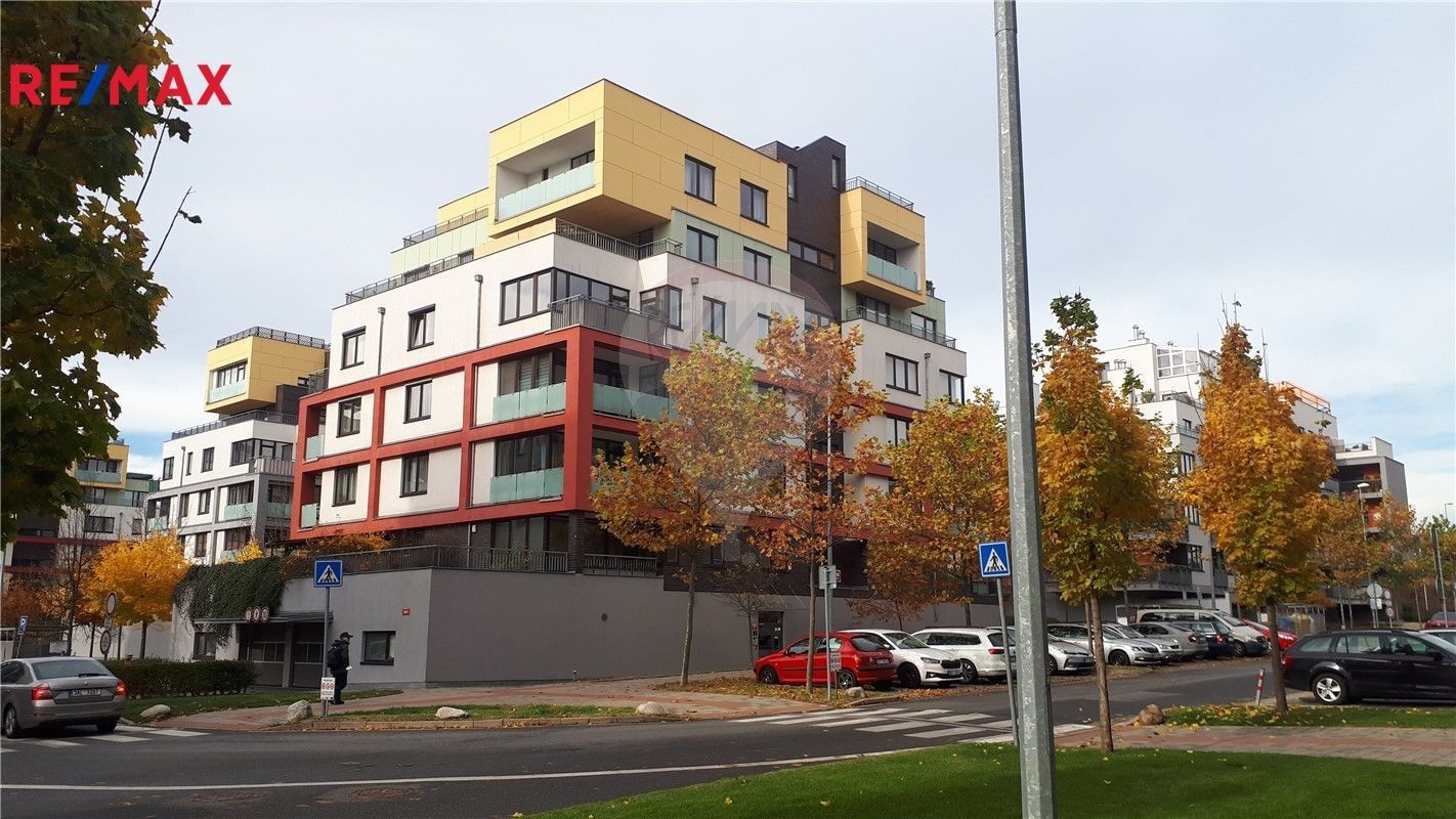 Pronájem byt 1+kk - Laurinova, Praha Stodůlky, Česko, 43 m²