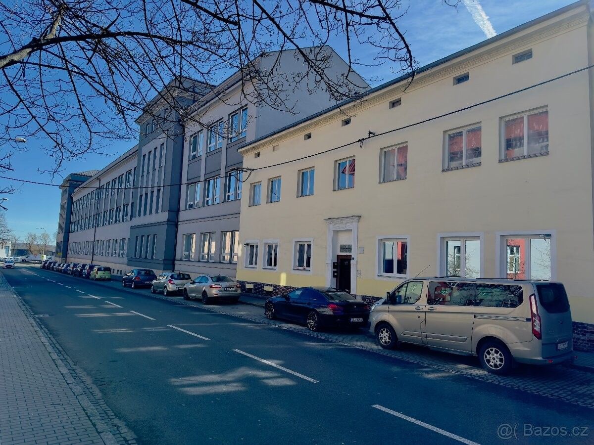 Prodej obchodní prostory - Ostrava, 703 00, 630 m²