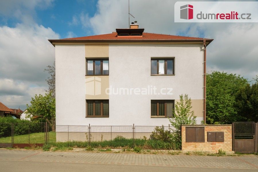 Rodinné domy, Záhumní, Dolní Bousov, 160 m²