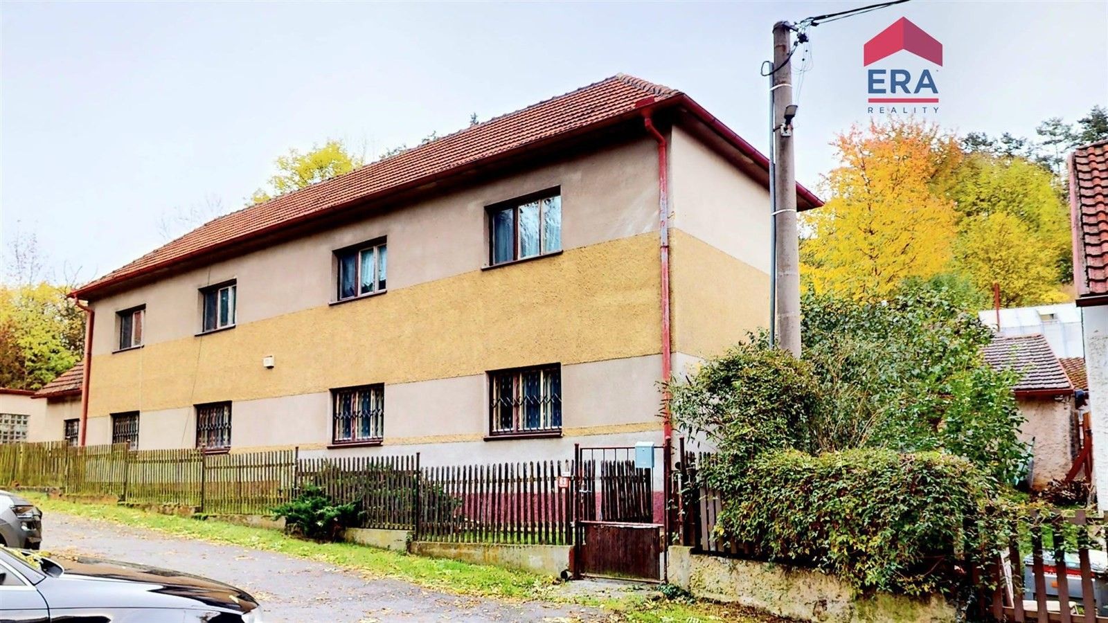 Prodej dům - Suchomasty, 272 m²