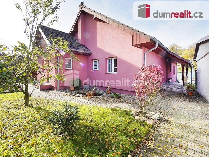 Prodej rodinný dům - Snědovice, 119 m²