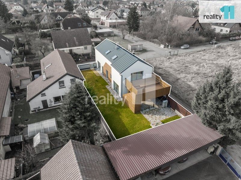 Rodinné domy, Spojovací,Jesenice, 171 m²