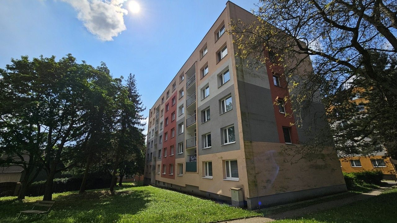 2+1, Tuchomyšlská, Chlumec, 60 m²