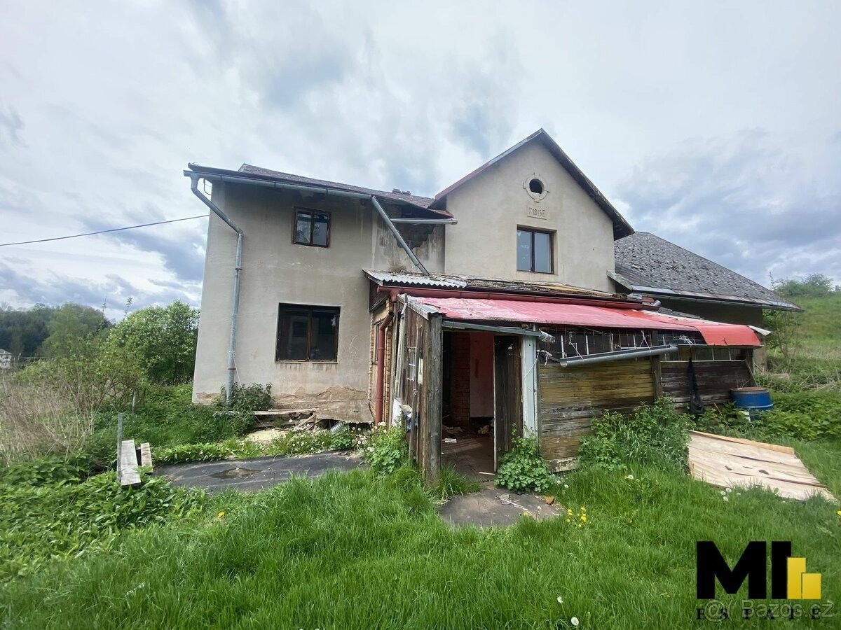 Prodej dům - Trutnov, 541 01, 217 m²