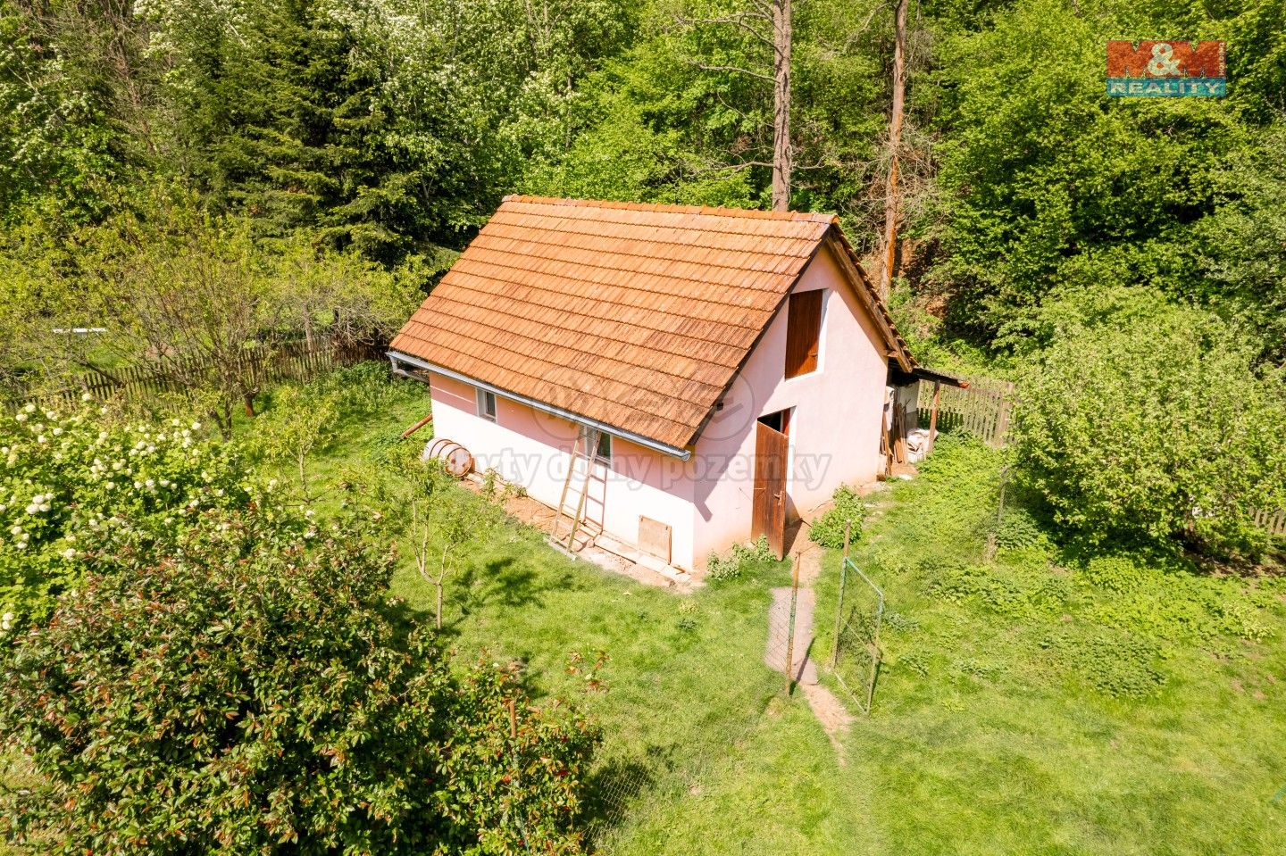 Prodej pozemek pro bydlení - Malé Březno, 724 m²