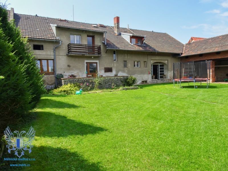 Prodej dům - Neratovice, 277 11, 630 m²