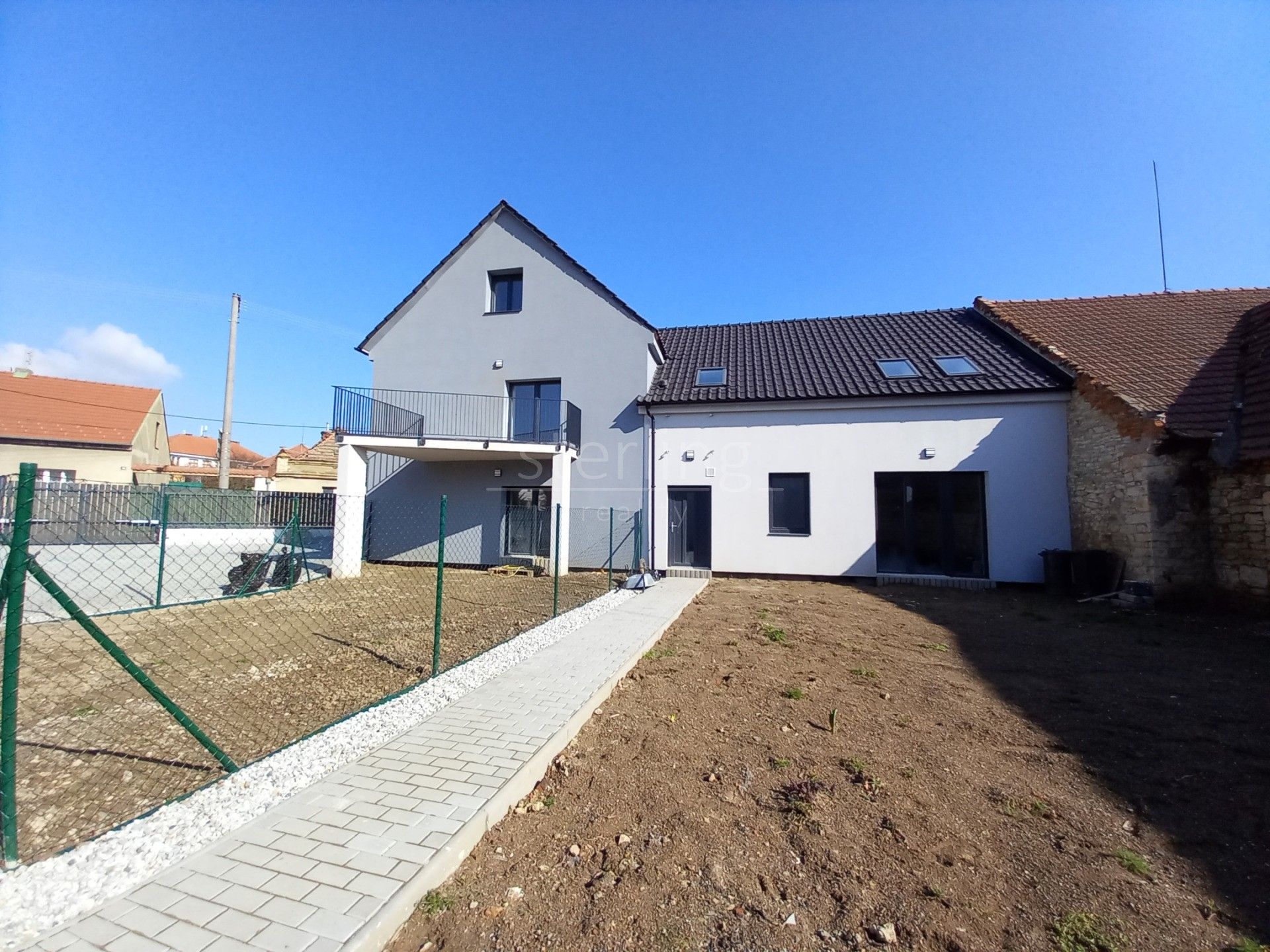 Prodej dům - Karlovarská, Unhošť, 128 m²