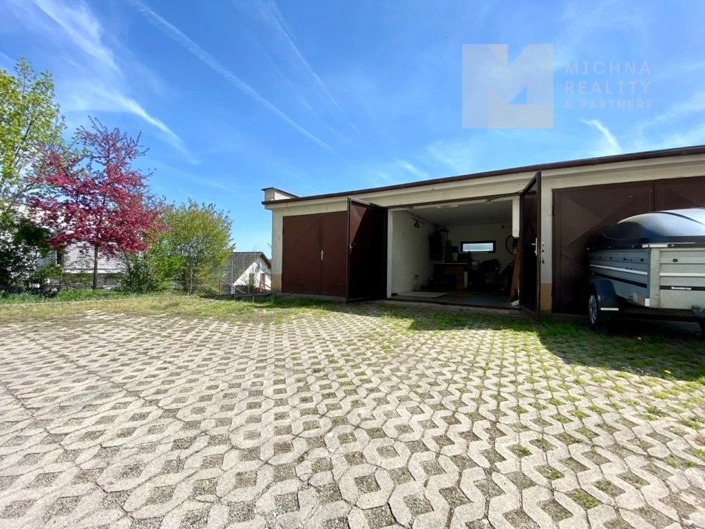 Prodej garáž - Lipová, Rosice, 16 m²