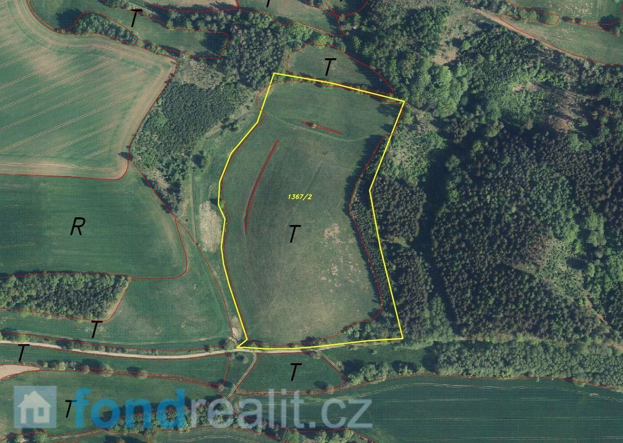 Prodej zemědělský pozemek - Dolní Dobrouč, 93 250 m²