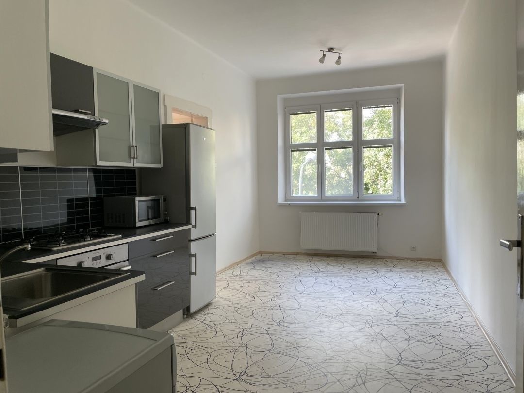 Prodej byt - Praha, 190 00, 55 m²