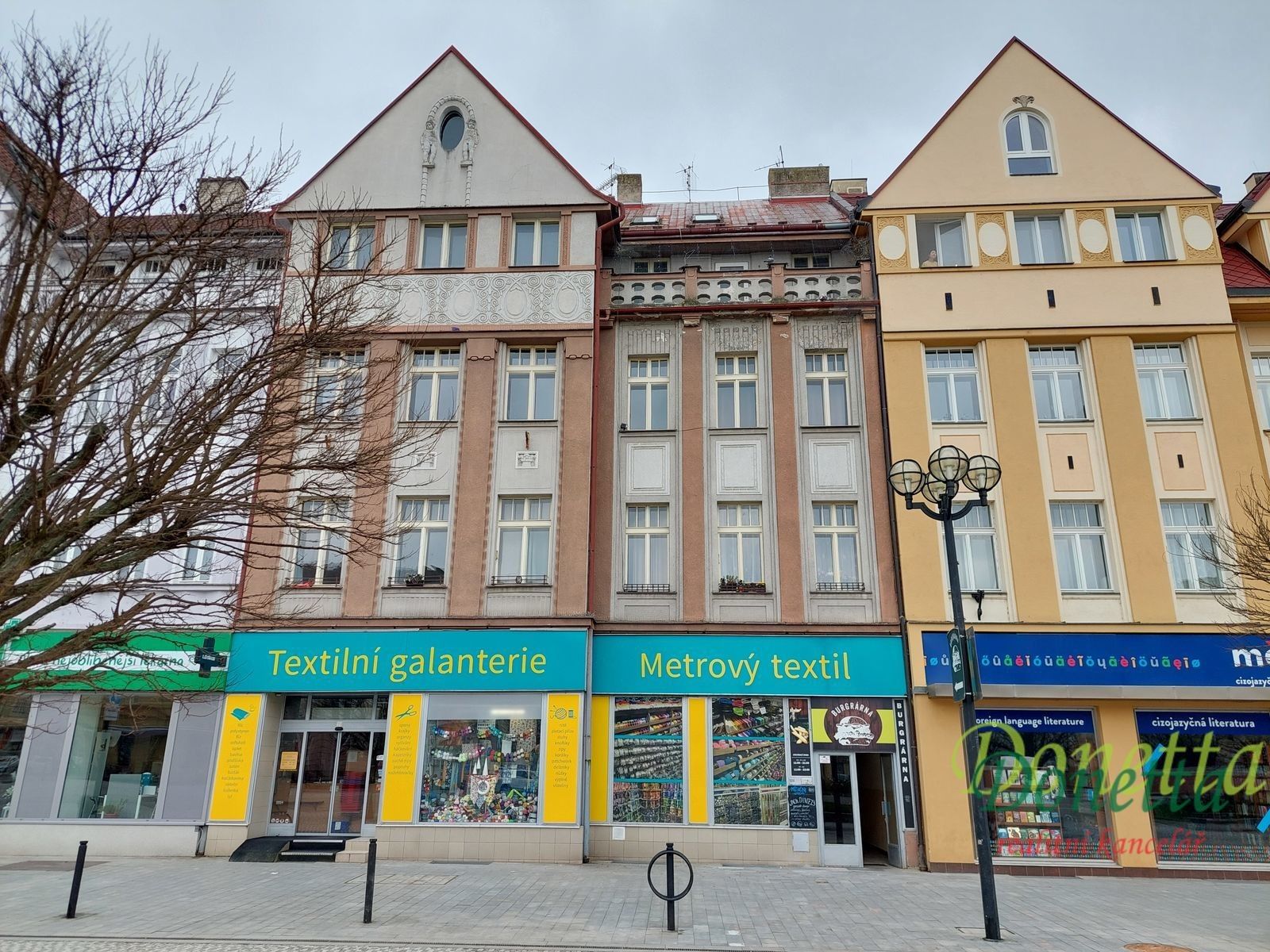 Obchodní prostory, Masarykovo náměstí, Hradec Králové, Česko, 336 m²