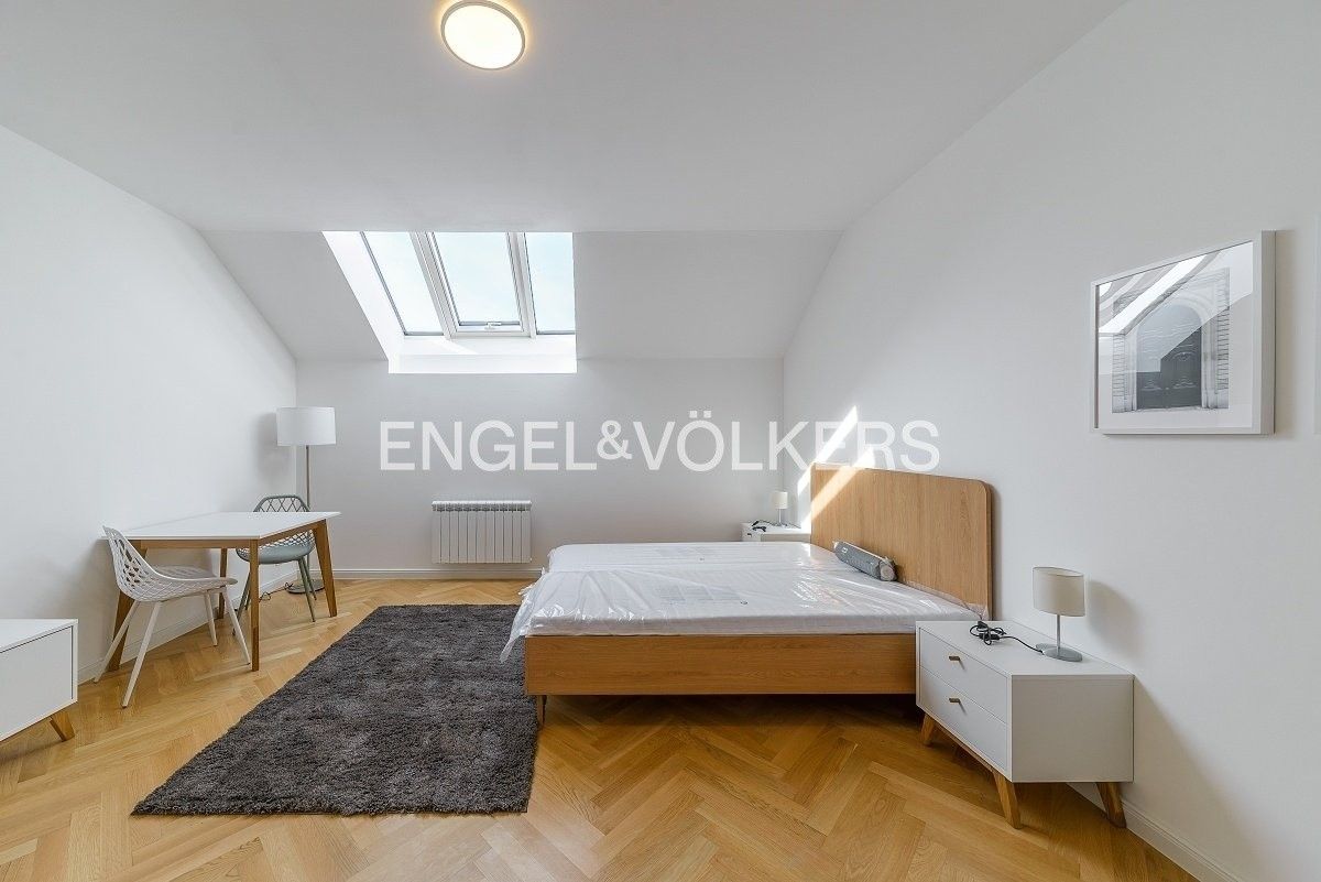 Pronájem byt 1+kk - Rašínovo nábřeží, Nové Město, Praha, Česko, 27 m²