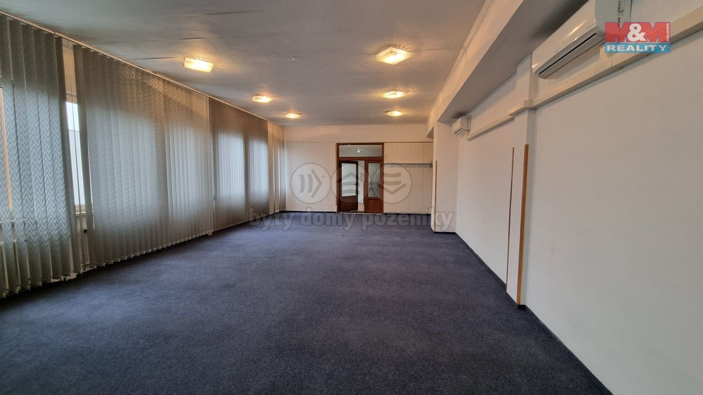 Pronájem kancelář - Jablunkovská, Český Těšín, 85 m²