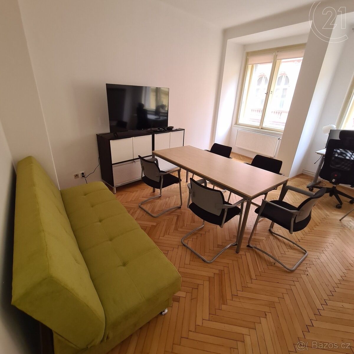 Pronájem byt 3+1 - Praha, 110 00, 80 m²