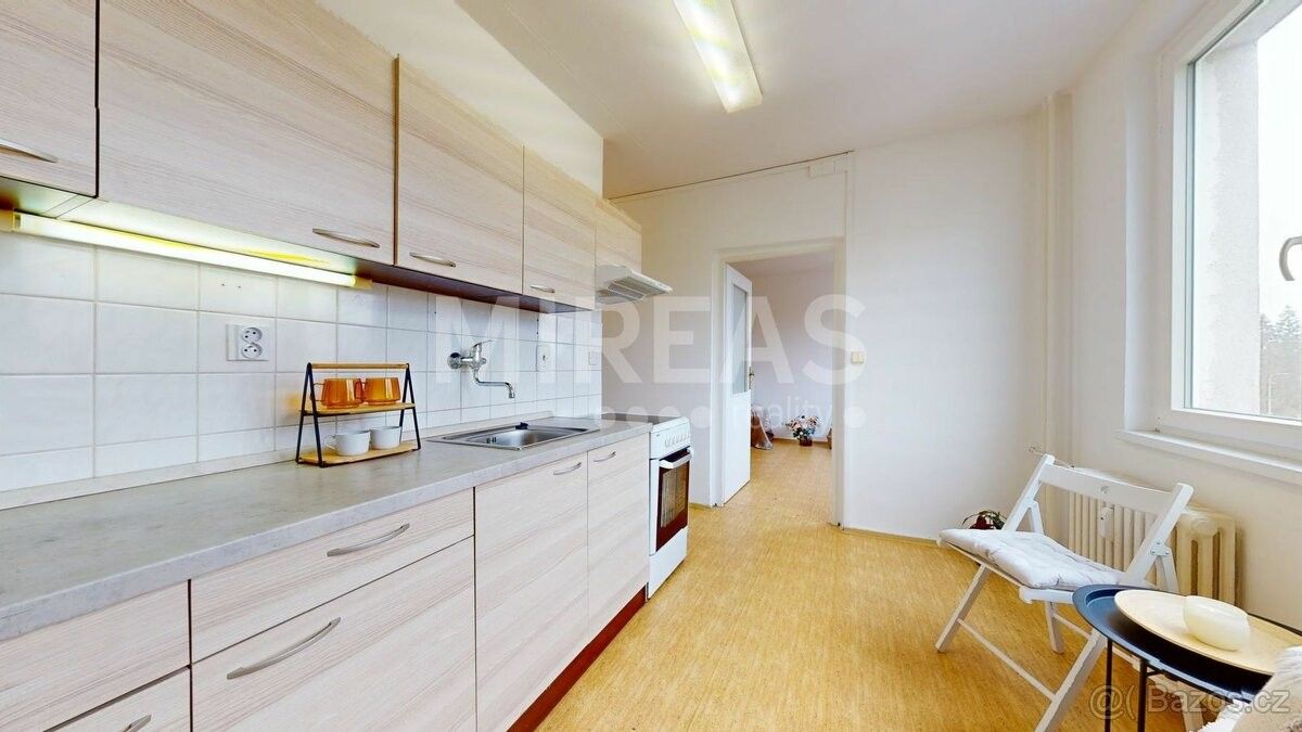 Pronájem byt 2+1 - Milovice nad Labem, 289 24, 60 m²