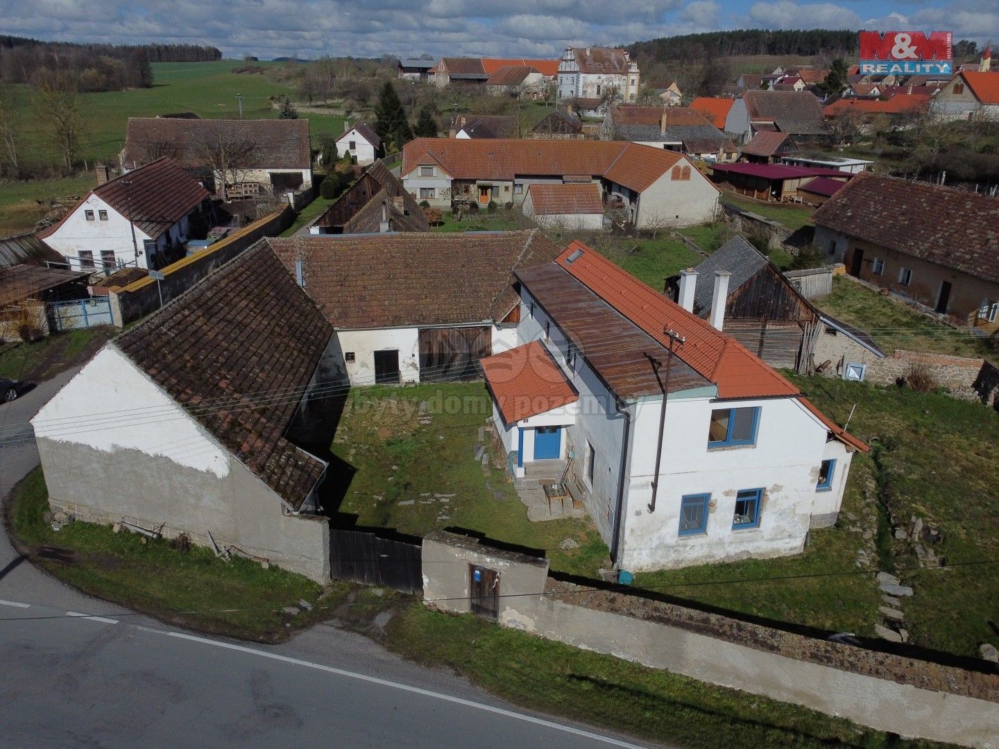 Rodinné domy, Pole, Kadov, 150 m²