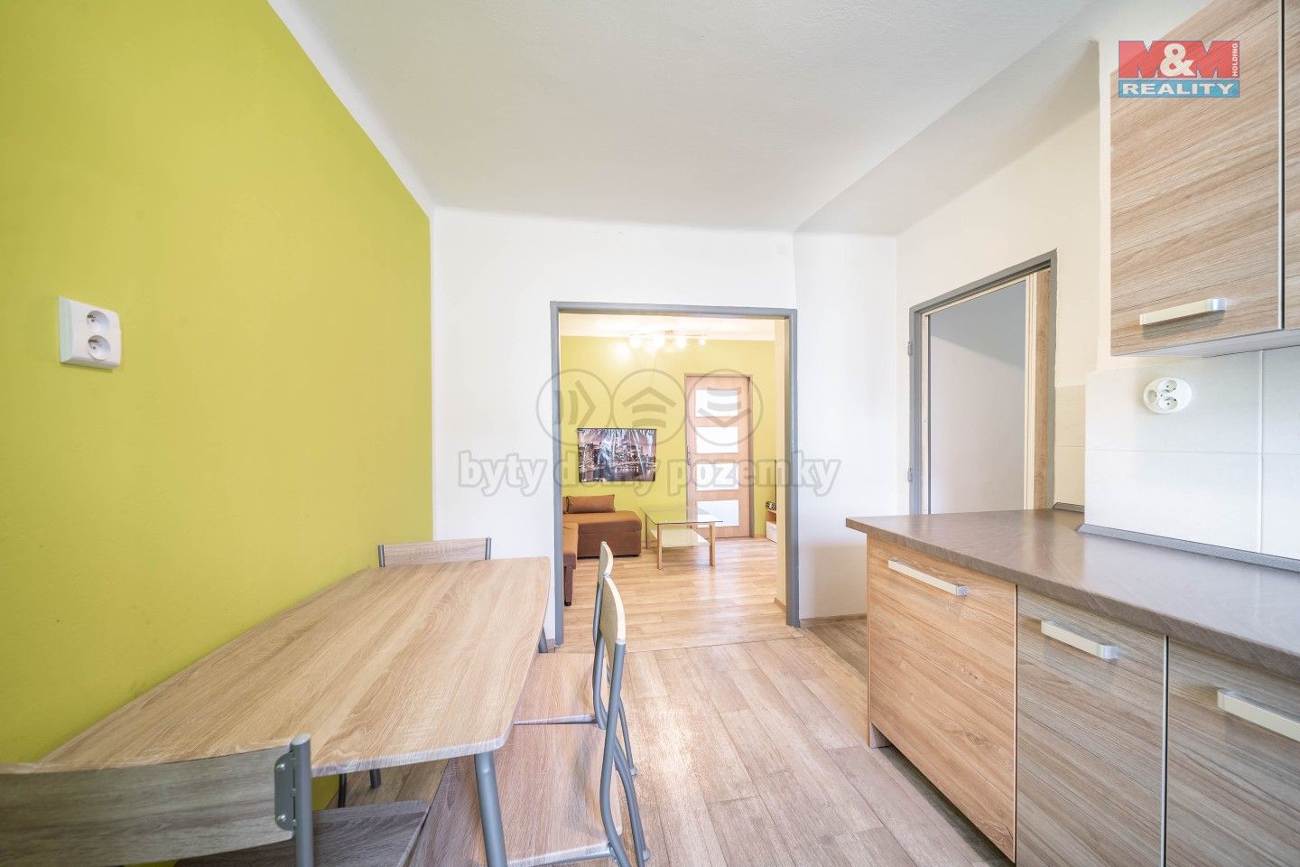 Prodej byt 3+1 - Školní, Prachovice, 49 m²