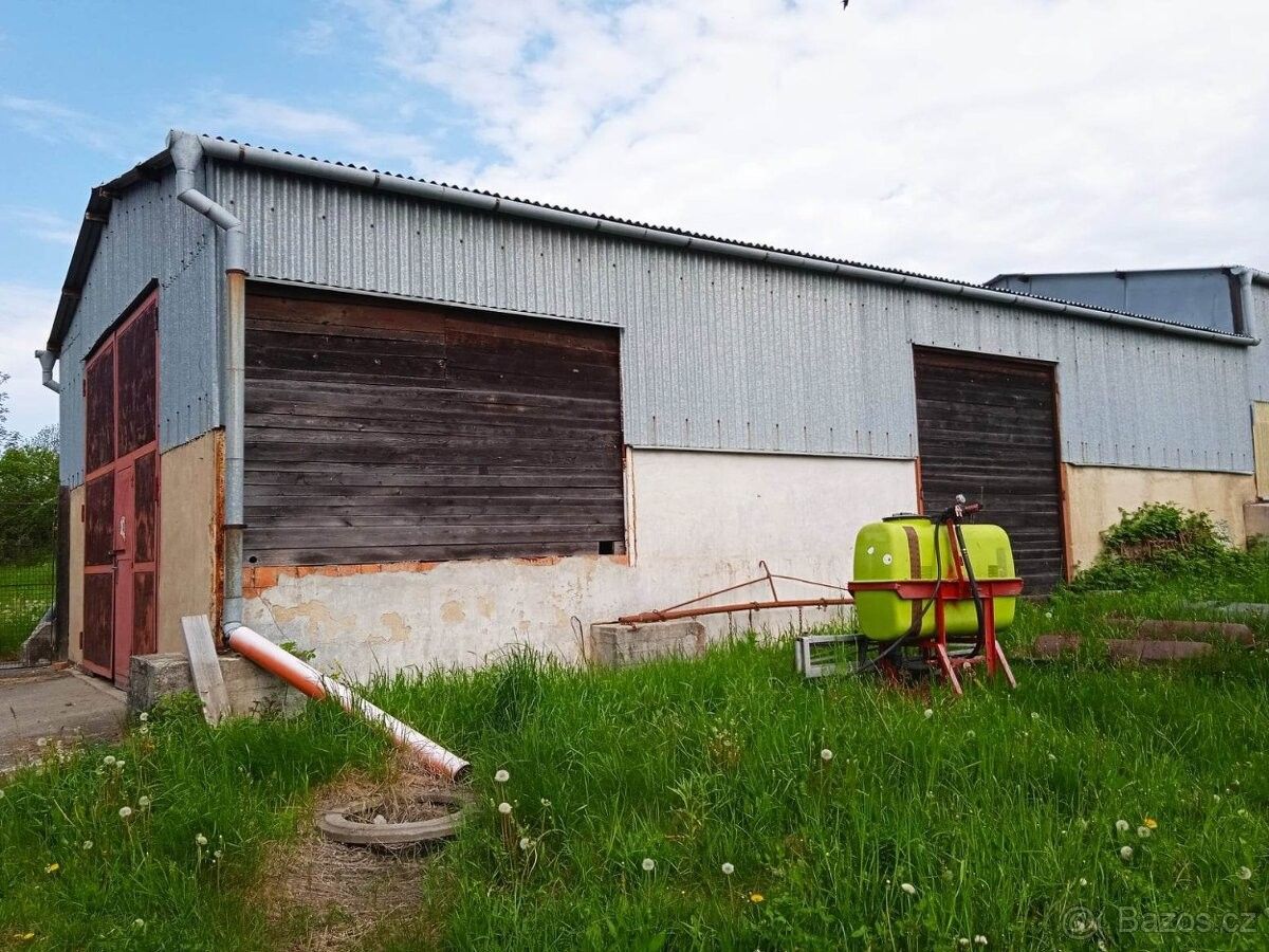 Prodej zemědělský objekt - Labutice, Suchdol, 2 000 m²