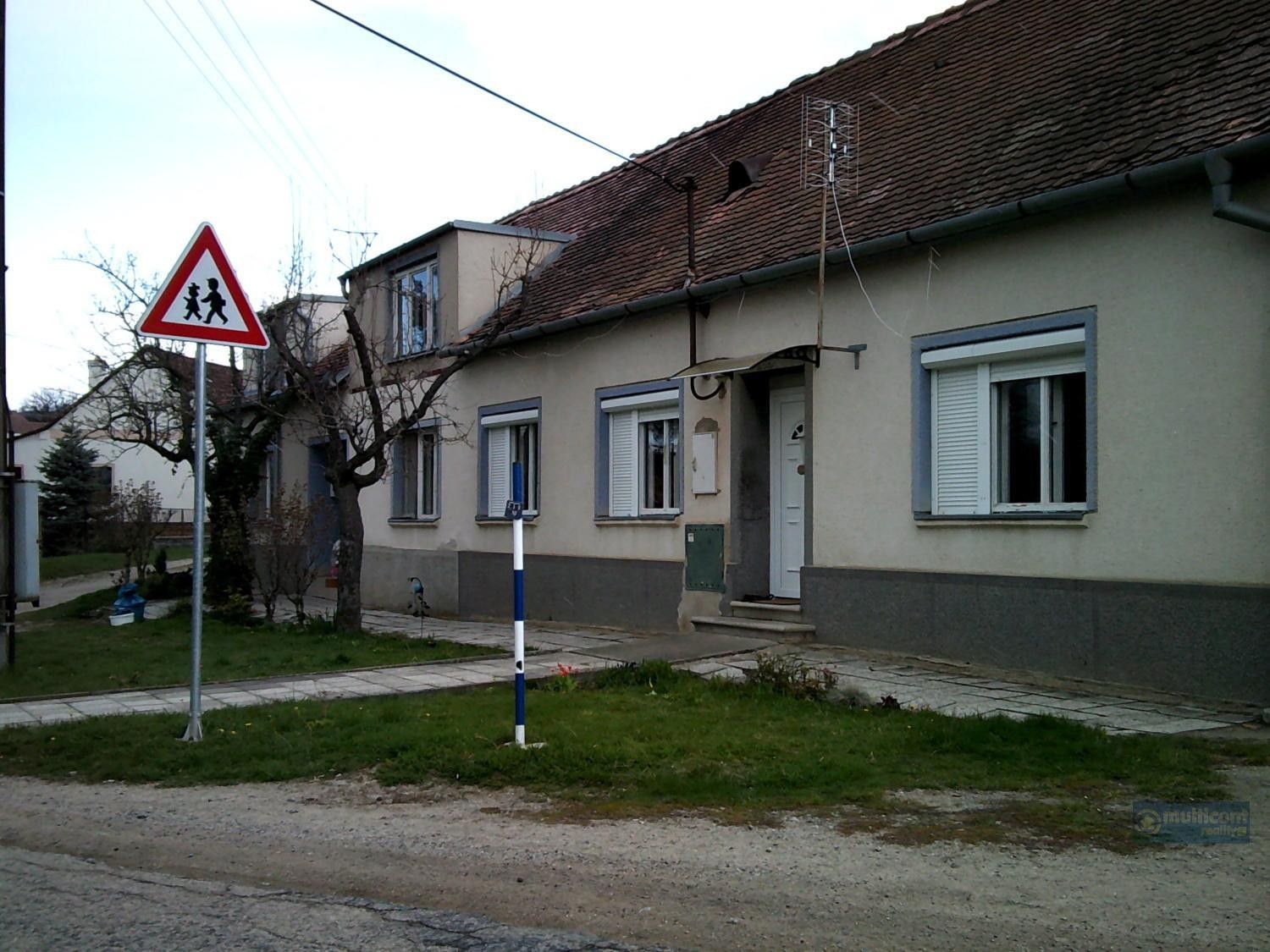 Prodej rodinný dům - Vedrovice, 320 m²