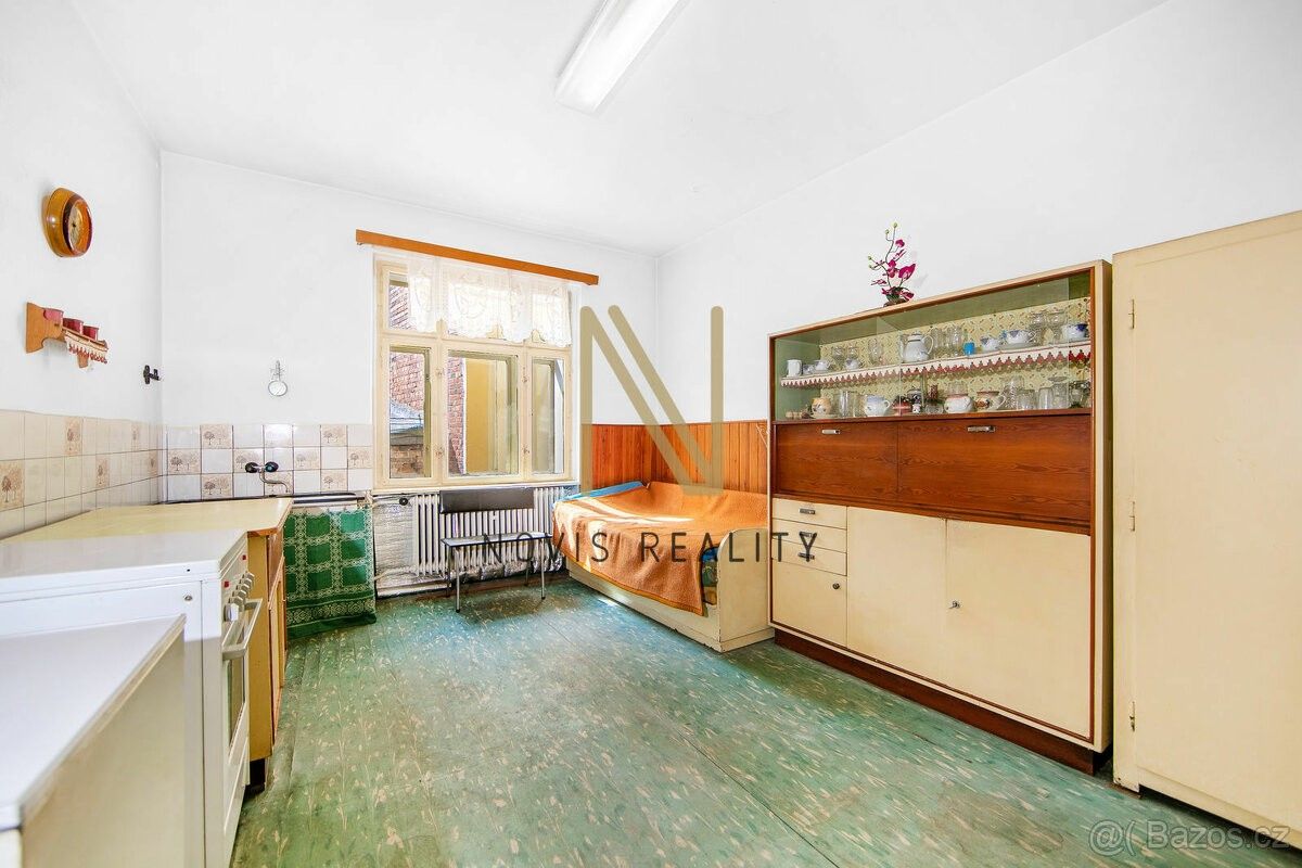 Prodej dům - Bečov nad Teplou, 364 64, 240 m²