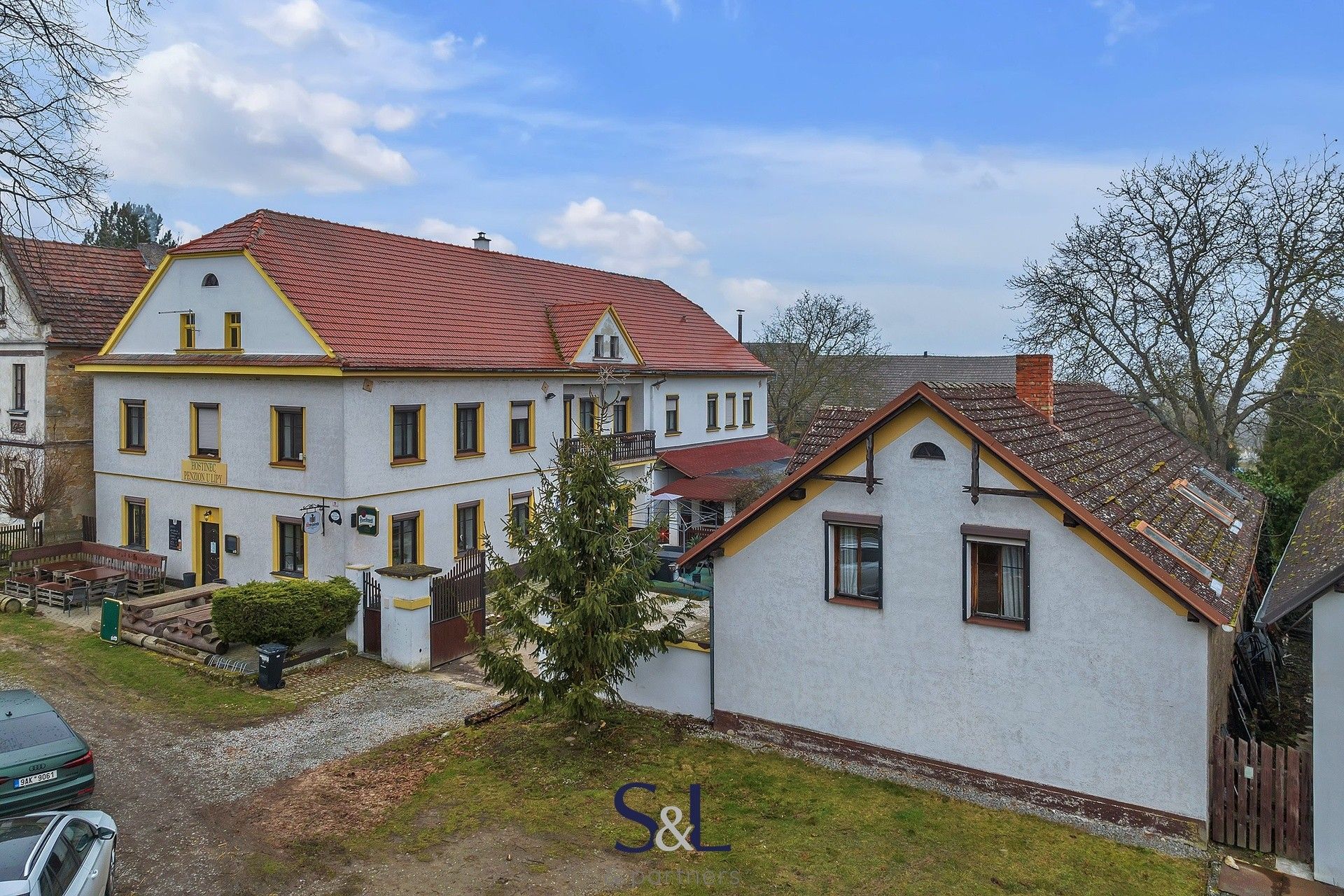 Ubytovací zařízení, Pavlovice, Jestřebí, 820 m²