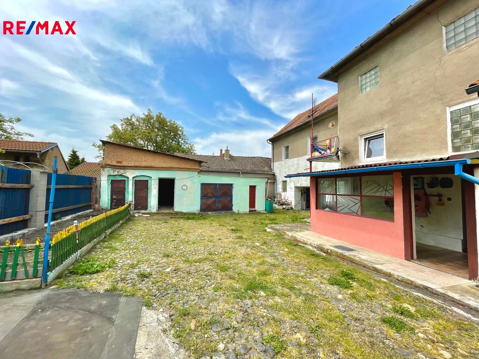 Prodej dům - K Zámku, Libčeves, 210 m²