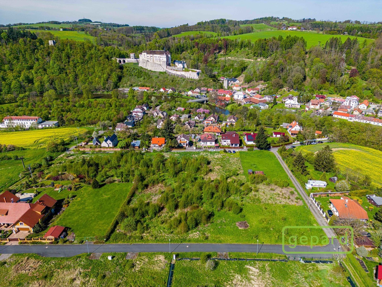 Prodej pozemek pro bydlení - Český Šternberk, 1 033 m²