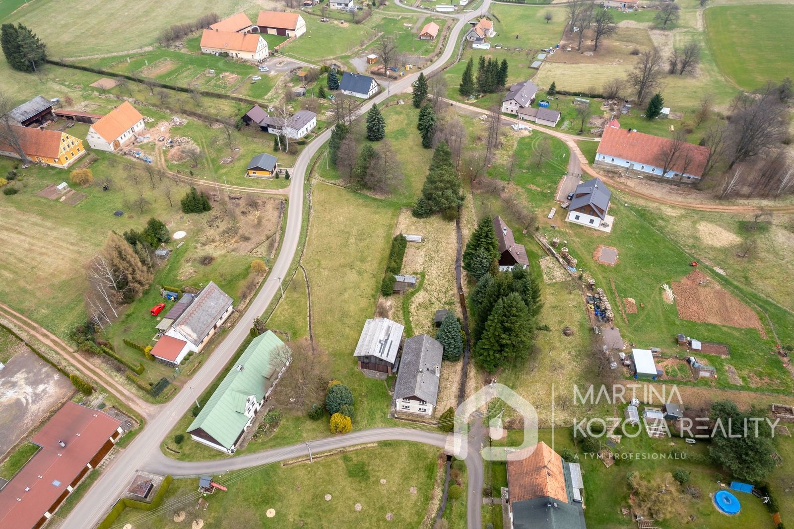 Prodej pozemek pro bydlení - Božanov, 1 730 m²
