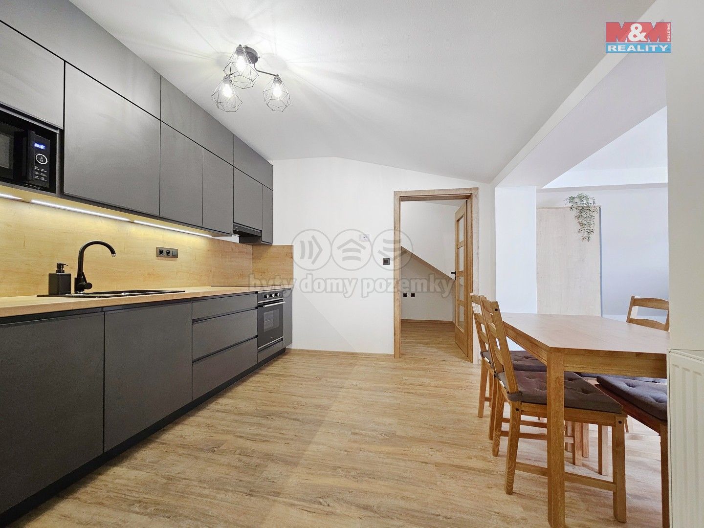Prodej byt 1+kk - Hůrka, Horní Planá, 45 m²