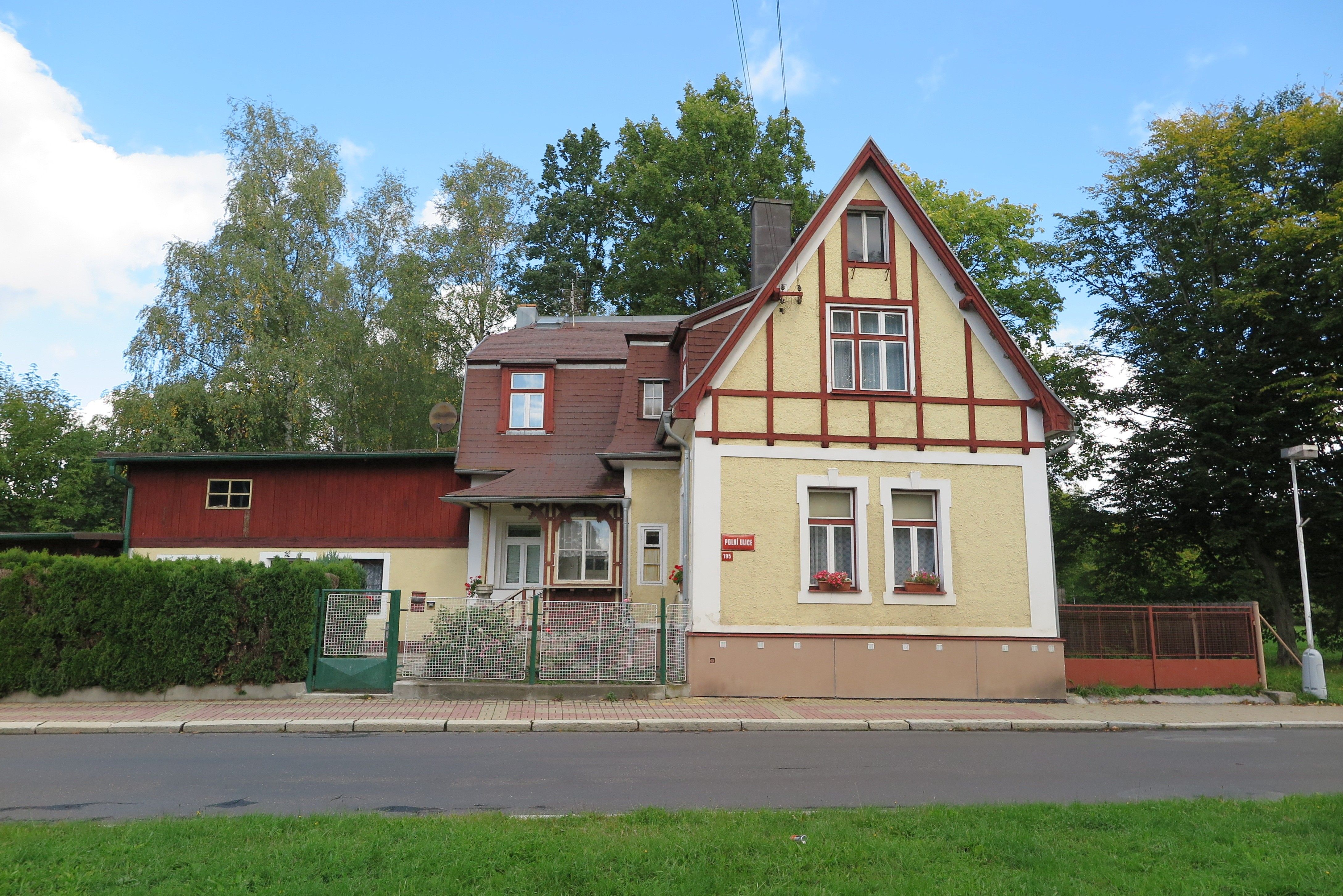 Prodej rodinný dům - Mariánské Lázně, 230 m²