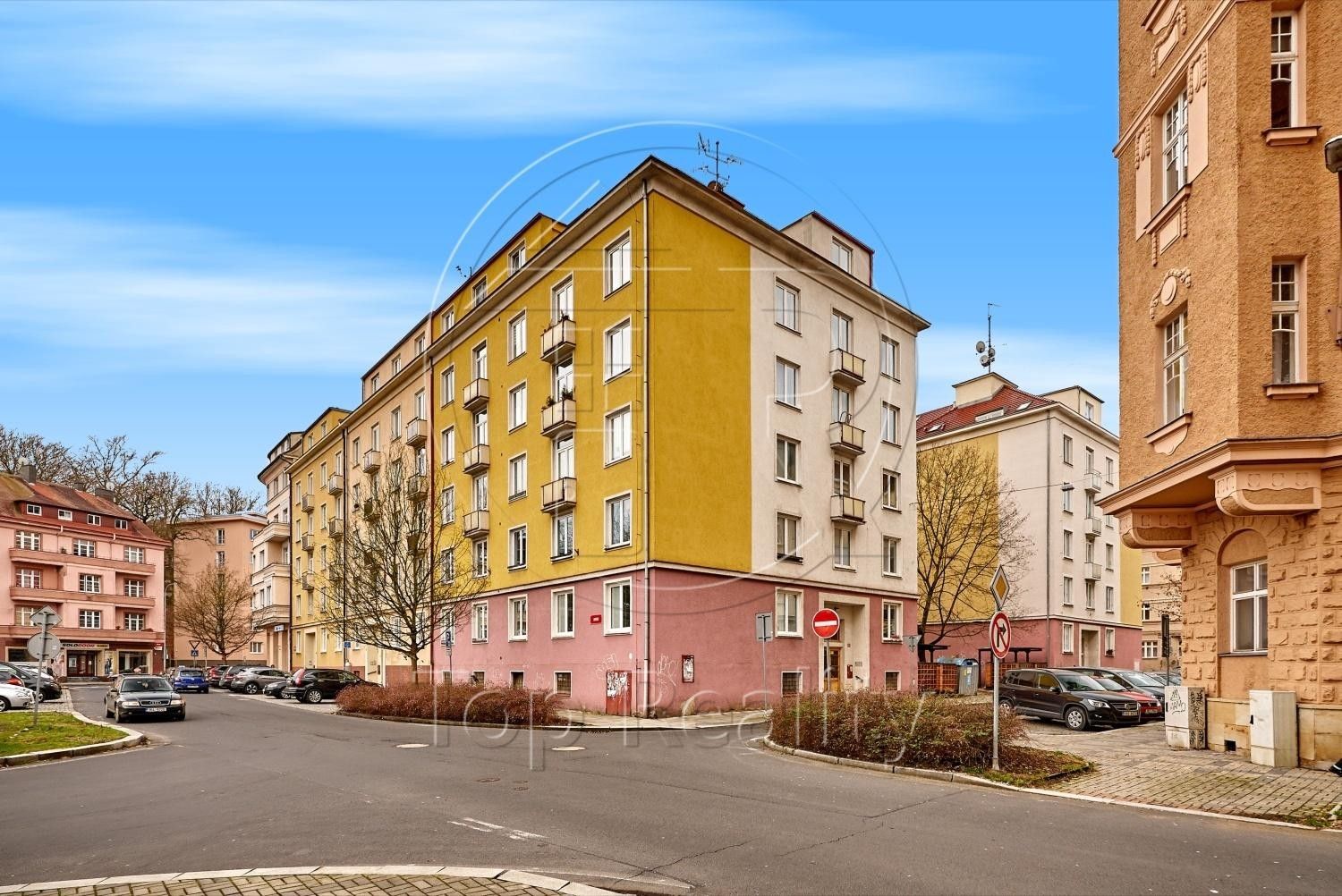 Prodej byt 2+1 - K. Čapka, Karlovy Vary, 70 m²