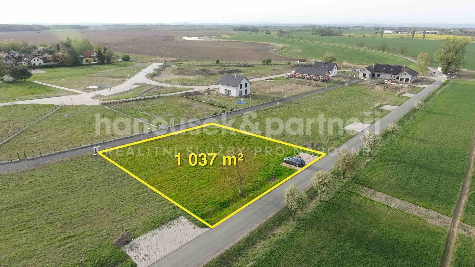 Prodej pozemek pro bydlení - Divec, 1 037 m²