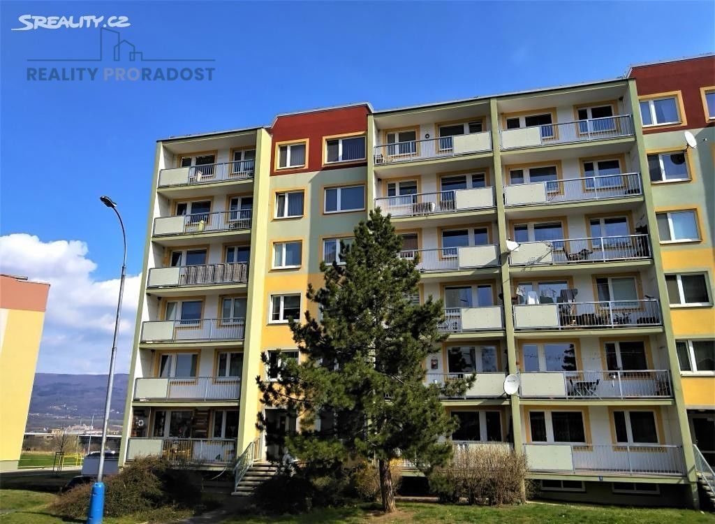 Pronájem byt 2+kk - Doubravická, Teplice, 42 m²